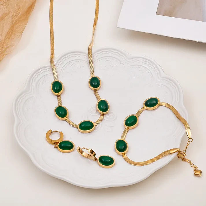 Oval Green Crystal Pendant Necklace Set With Bracelet